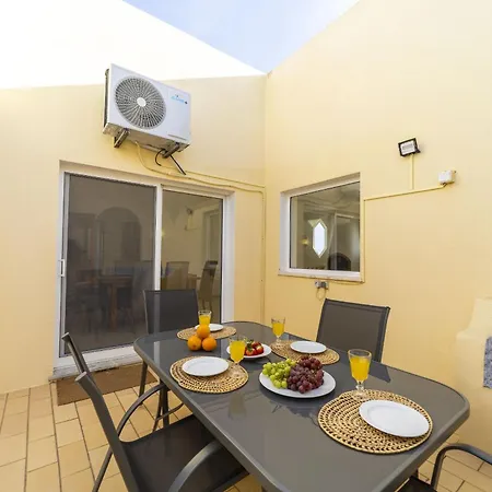 Casa Carvalho וילה