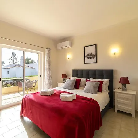 Casa Carvalho * Carvoeiro (Lagoa)