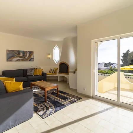 וילה Casa Carvalho