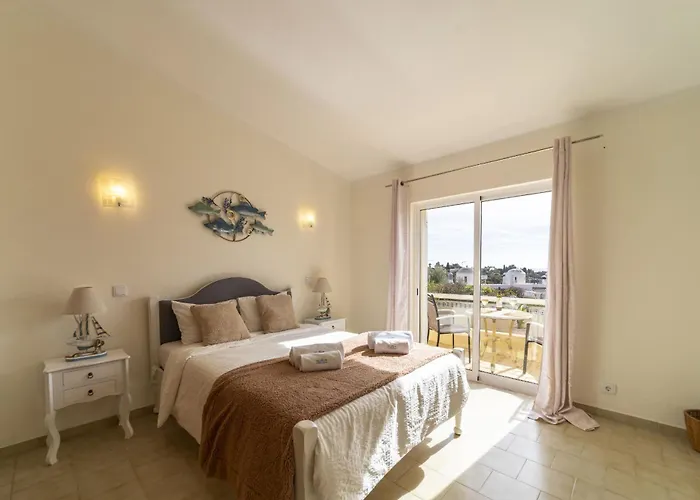 Casa Carvalho Villa *
